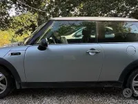 Usata Mini ONE 90 CV (66 kW) 2005 Grigio Utilitaria