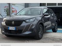 Usata Peugeot 2008 Active 110 CV (80 kW) 2021 Grigio SUV