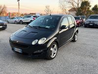 Usata Smart ForFour Passion 95 CV (69 kW) 2004 Nero Utilitaria
