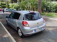Usata Renault Clio II 75 CV (55 kW) 2011 Grigio Berlina