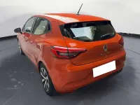 Usata Renault Clio Equilibre 140 CV (102 kW) 2023 Arancione Utilitaria