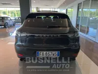 Usata Porsche Macan 245 CV (180 kW) 2019 Grigio vulcano SUV