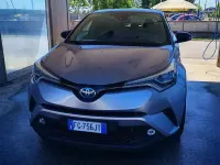 Usata Toyota C-HR Style 98 CV (72 kW) 2017 SUV