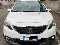 Usata Peugeot 2008 Active 83 CV (61 kW) 2018 Bianco SUV