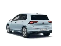 Nuova VW Golf VIII Edition 150 CV (110 kW) 2026 Crystal ice blue metallizzato Berlina