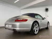 Usata Porsche 911 Carrera Cabriolet 325 CV (239 kW) 2006 Grigio Cabrio
