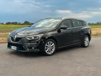 Usata Renault Mégane GrandTour 110 CV (80 kW) 2016 Nero Station wagon