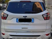 Usata Ford Kuga Vignale 150 CV (110 kW) 2018 Bianco SUV