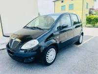 Usata Lancia Musa 95 CV (69 kW) 2007 Monovolume