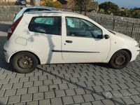Usata Fiat Punto 69 CV (50 kW) 2006 Utilitaria