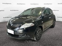 Usata Lancia Ypsilon Silver 69 CV (50 kW) 2023 Nero Utilitaria