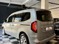 Usata Renault Kangoo Equilibre 95 CV (69 kW) 2023 Grigio Monovolume