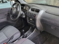 Usata Daihatsu Terios 86 CV (63 kW) 2005 Grigio SUV