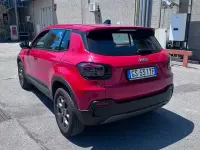 Usata Jeep Avenger 101 CV (74 kW) 2024 Rosso SUV