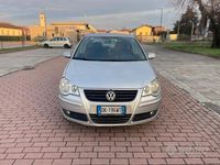 Usata VW Polo Comfortline 69 CV (50 kW) 2007 Bianco Utilitaria