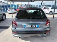 Usata Peugeot 206 57 CV (41 kW) 2010 Grigio Berlina