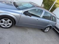 Usata Opel Astra 60 CV (44 kW) 2008 Station wagon