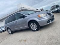 Usata Lancia Voyager Silver 177 CV (130 kW) 2014 Grigio Monovolume