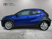 Usata Toyota Aygo X Trend 72 CV (52 kW) 2022 Bluazzurro SUV