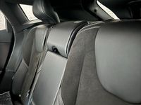 Usata Volvo V40 R-Design 2017 Rosso Berlina