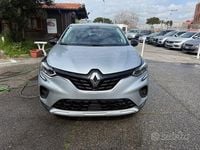Usata Renault Captur Intens 100 CV (73 kW) 2022 Grigio SUV