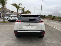 Usata Peugeot 2008 Allure 131 CV (96 kW) 2021 Bianco SUV