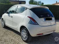 Usata Lancia Ypsilon 69 CV (50 kW) 2017 Bianco Utilitaria