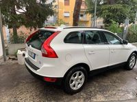 usata Volvo XC60 XC60I 2008 2.4 d4 (d3) Momentum awd 163cv