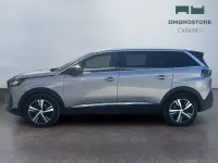 Usata Peugeot 5008 136 CV (100 kW) 2024 Grigio SUV