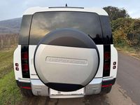 Usata Land Rover Defender SE 200 CV (147 kW) 2023 Fuji white SUV