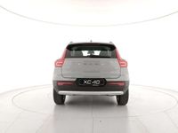 Nuova Volvo XC40 164 CV (120 kW) 2025 Vapour grey SUV