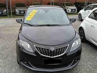 Usata Lancia Ypsilon Silver 69 CV (50 kW) 2022 Nero Utilitaria