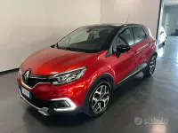 Usata Renault Captur Zen 90 CV (66 kW) 2018 Rosso SUV