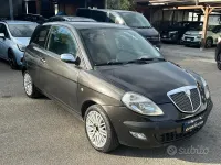 Usata Lancia Ypsilon 69 CV (50 kW) 2006 Nero Utilitaria