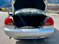 Usata Ford Mondeo 131 CV (96 kW) 1998 Grigio Berlina