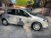 Usata Renault Clio II Dynamique 103 CV (75 kW) 2011 Grigio Berlina