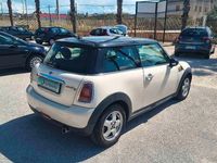 Usata Mini Cooper D 108 CV (79 kW) 2007 Beige Utilitaria