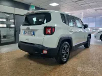 Usata Jeep Renegade Longitude 130 CV (95 kW) 2022 Bianco SUV
