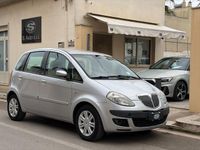 Usata Lancia Musa 95 CV (69 kW) 2005 Argento Monovolume