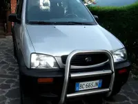 Usata Daihatsu Terios 83 CV (61 kW) 1999 Argento SUV