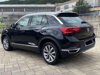 Usata VW T-Roc 150 CV (110 kW) 2019 Nero SUV