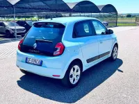 Usata Renault Twingo SE 65 CV (47 kW) 2021 Azzurro Utilitaria