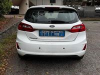 Usata Ford Fiesta 85 CV (62 kW) 2018 Bianco Utilitaria