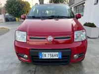 Usata Fiat Panda 4x4 Climbing 75 CV (55 kW) 2011 Rosso Utilitaria