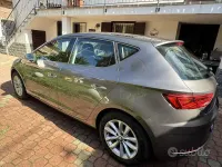 Usata Seat Leon Business 110 CV (80 kW) 2017 Grigio Berlina
