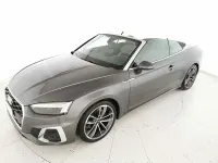 Usata Audi A5 Cabriolet S-Line 163 CV (119 kW) 2024 Grigio daytona perla Cabrio