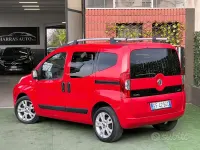 Begagnad Fiat Qubo Trekking 75 HK (55 kW) 2010 Röd Minibuss