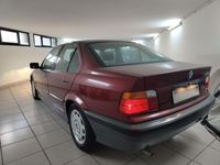 usata BMW 318 i cat 4 porte berlina TETTO APRIBILE