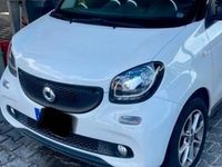 Usata Smart ForFour 61 CV (44 kW) 2019 Bianco Utilitaria