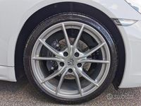 Usata Porsche 718 Cayman 300 CV (220 kW) 2023 Bianco Coupé